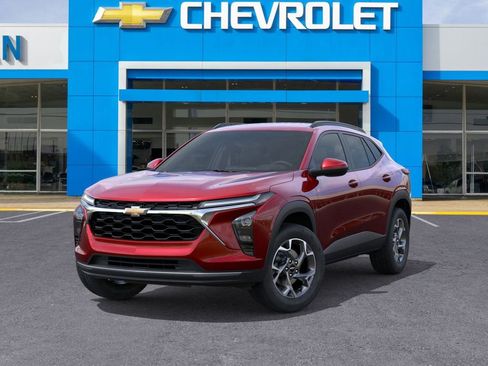 New 2026 Chevrolet Trax LT w/ Driver Confidence Package image 6