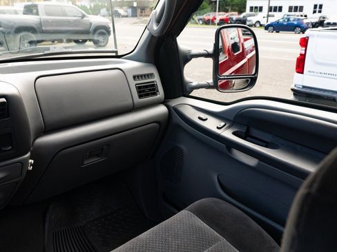 Used 2002 Ford F250 XLT image 10