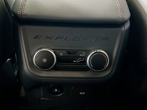 New 2026 Ford Explorer Active w/ Active Comfort Package image 31