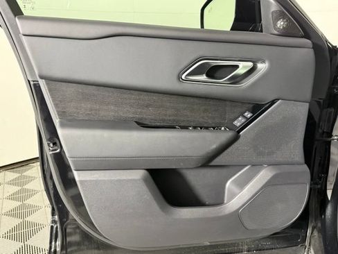 Used 2026 Land Rover Range Rover Velar Dynamic SE AWD/4WD image 20