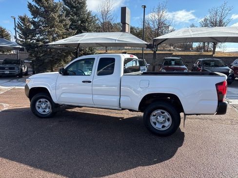 Used 2023 Toyota Tacoma SR image 6