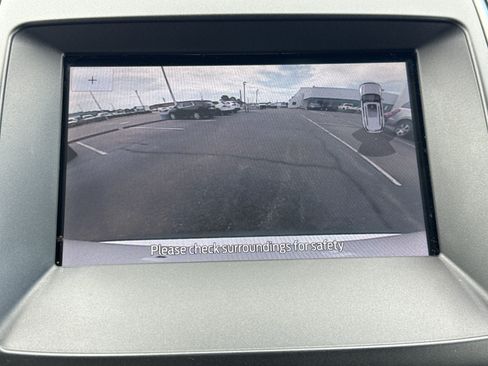 Used 2020 Ford Edge SEL FWD image 20