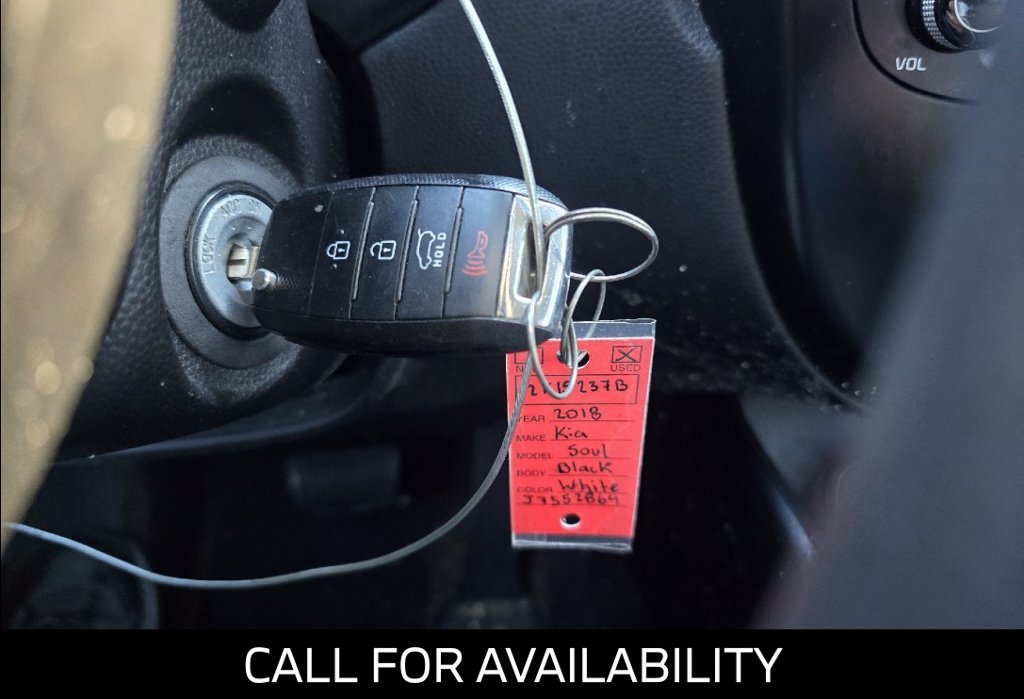 Used 2018 Kia Soul + FWD image 11