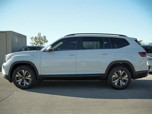 New 2026 Volkswagen Atlas SE image 4