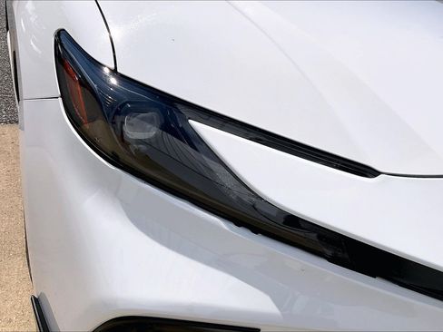 Used 2025 Toyota Camry SE FWD image 30