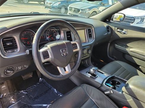 Used 2014 Dodge Charger SXT Plus image 10