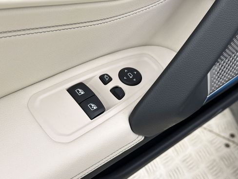 New 2026 BMW Z4 sDrive30i w/ Shadowloine Package image 18