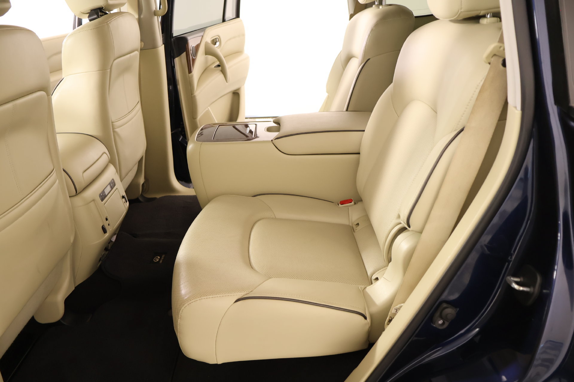 Used 2019 INFINITI QX80 Luxe w/ 22" Wheel Package AWD/4WD image 13
