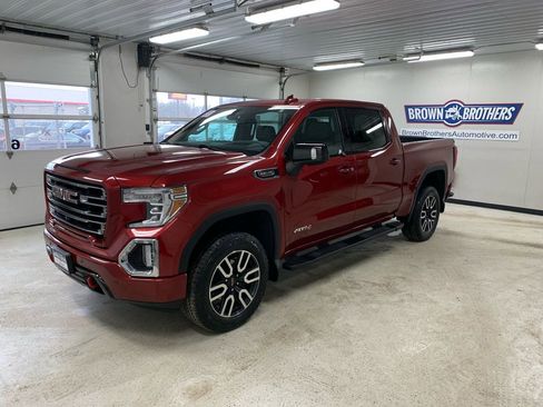 Used 2020 GMC Sierra 1500 AT4 w/ AT4 Premium Package image 1