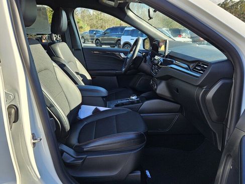 Used 2024 Ford Escape ST-Line w/ Equipment Group 301A image 35