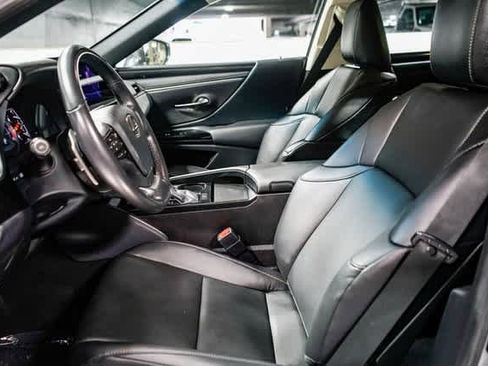 Used 2025 Lexus ES 350 image 17
