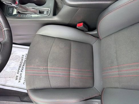 Used 2022 Chevrolet Equinox RS image 13