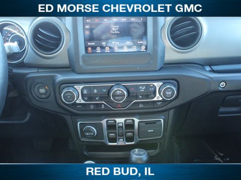 Used 2022 Jeep Wrangler Unlimited Sport AWD/4WD image 13