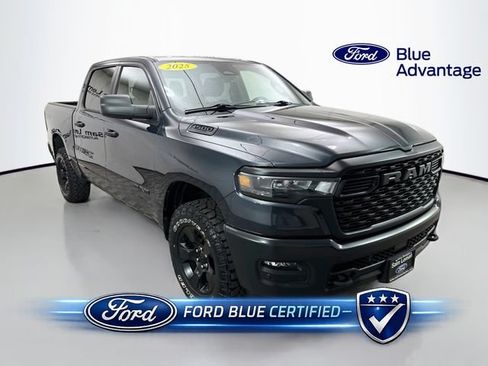 Used 2025 RAM 1500 Warlock AWD/4WD image 1