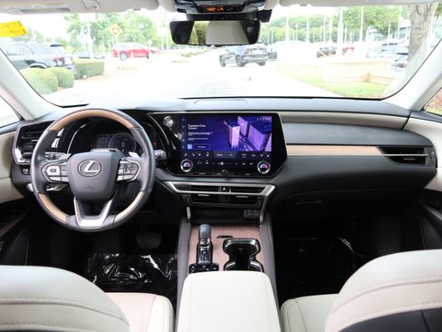 Certified 2023 Lexus RX 350 w/ Cold Area Package AWD/4WD image 16