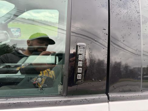 Used 2021 Ford F150 XLT w/ Equipment Group 302A High image 12