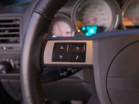 Used 2009 Dodge Challenger SRT8 w/ SRT Option Group II image 15