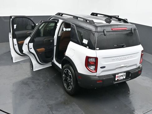 New 2025 Ford Bronco Sport Outer Banks w/ Outer Banks Tech Package+ AWD/4WD image 63