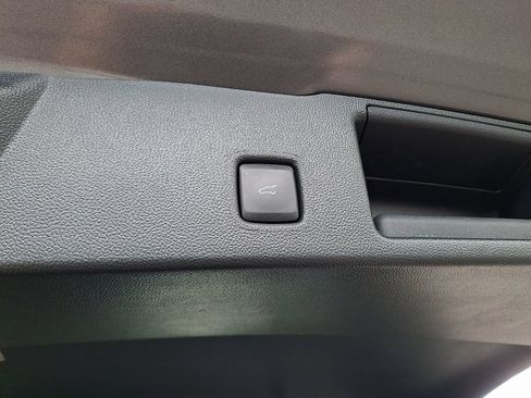 Certified 2023 Ford Escape ST-Line w/ Tech Pack #1 FWD image 29