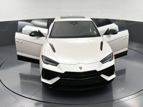 Used 2024 Lamborghini Urus S image 39