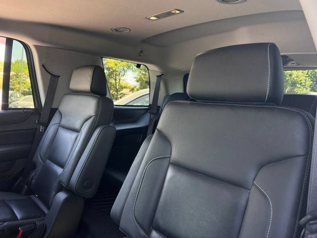 Used 2019 Chevrolet Tahoe LT w/ Off-Road Package AWD/4WD image 16