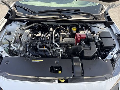 Used 2025 Nissan Sentra SV FWD image 30