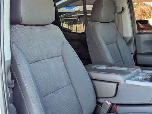 Used 2020 Chevrolet Silverado 1500 Custom w/ Custom Value Package image 29