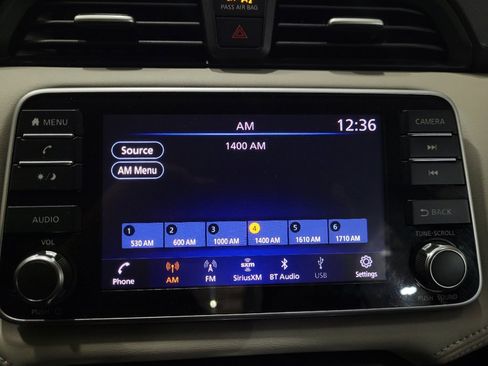 Used 2020 Nissan Versa SV FWD image 25