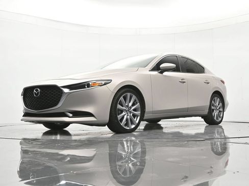 Used 2023 MAZDA MAZDA3 s FWD image 37