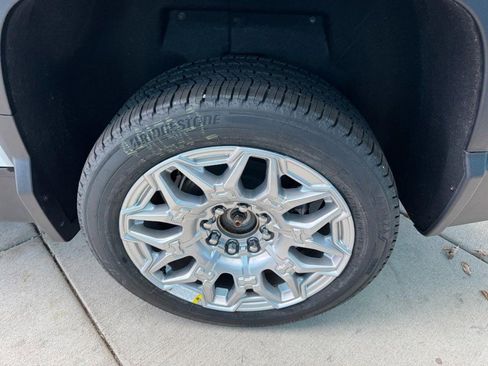 New 2026 Chevrolet Silverado EV W/T w/ LPO, Custom Package image 30