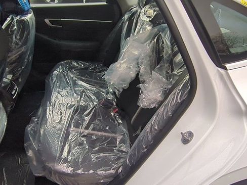 New 2025 Hyundai Sonata SEL image 11