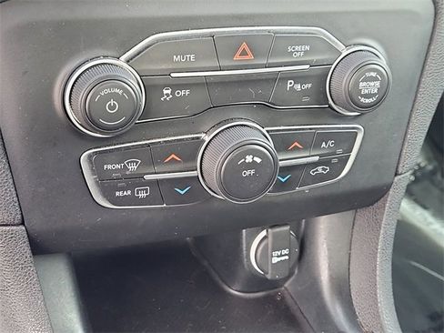 Certified 2023 Dodge Charger SXT image 13