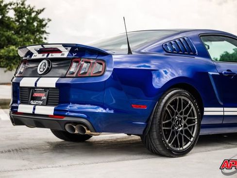 Used 2013 Ford Mustang Shelby GT500 RWD image 50