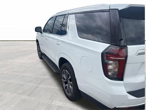 Used 2023 Chevrolet Tahoe LT w/ LT Signature Plus Package AWD/4WD image 4
