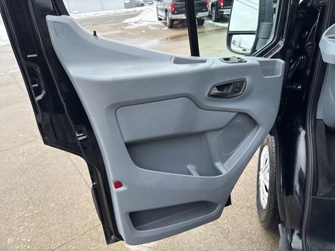 Used 2018 Ford Transit 350 XLT image 20