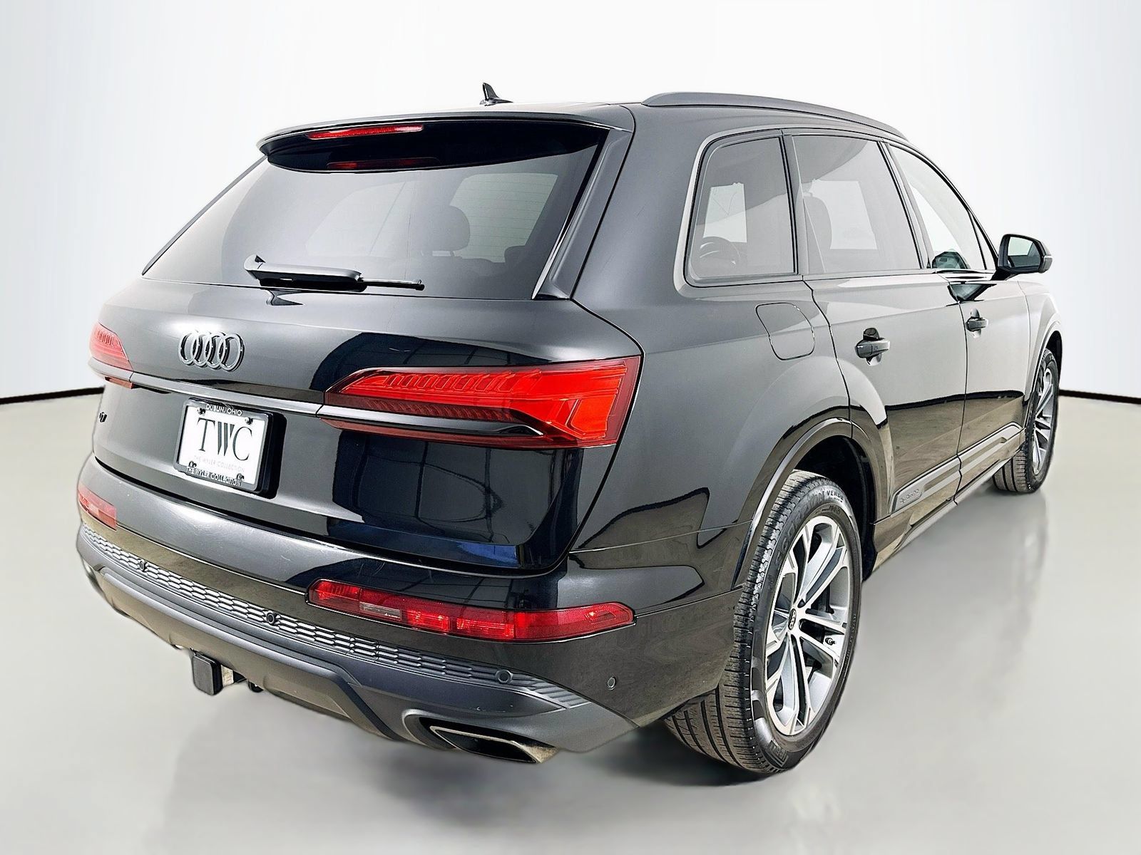 Used 2025 Audi Q7 2.0T Premium Plus AWD/4WD image 5