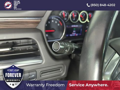 Used 2021 Chevrolet Suburban LT AWD/4WD image 20