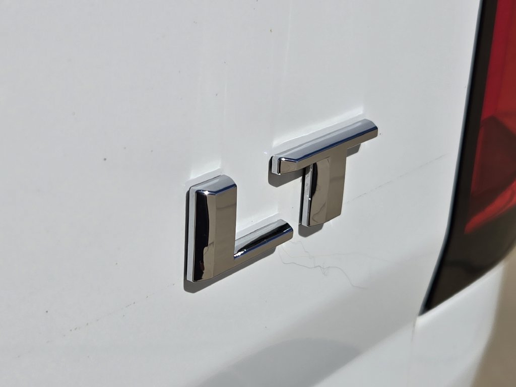 Used 2022 Chevrolet Colorado LT w/ Fleet Safety Package RWD image 11