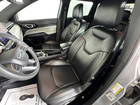 Certified 2024 Jeep Compass Limited AWD/4WD image 52