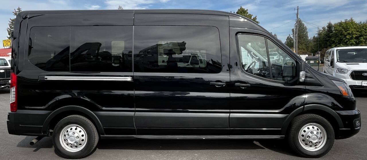 Used 2025 Ford Transit 350 XLT AWD/4WD image 4