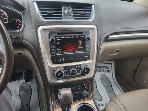 Used 2015 GMC Acadia Denali AWD/4WD image 19