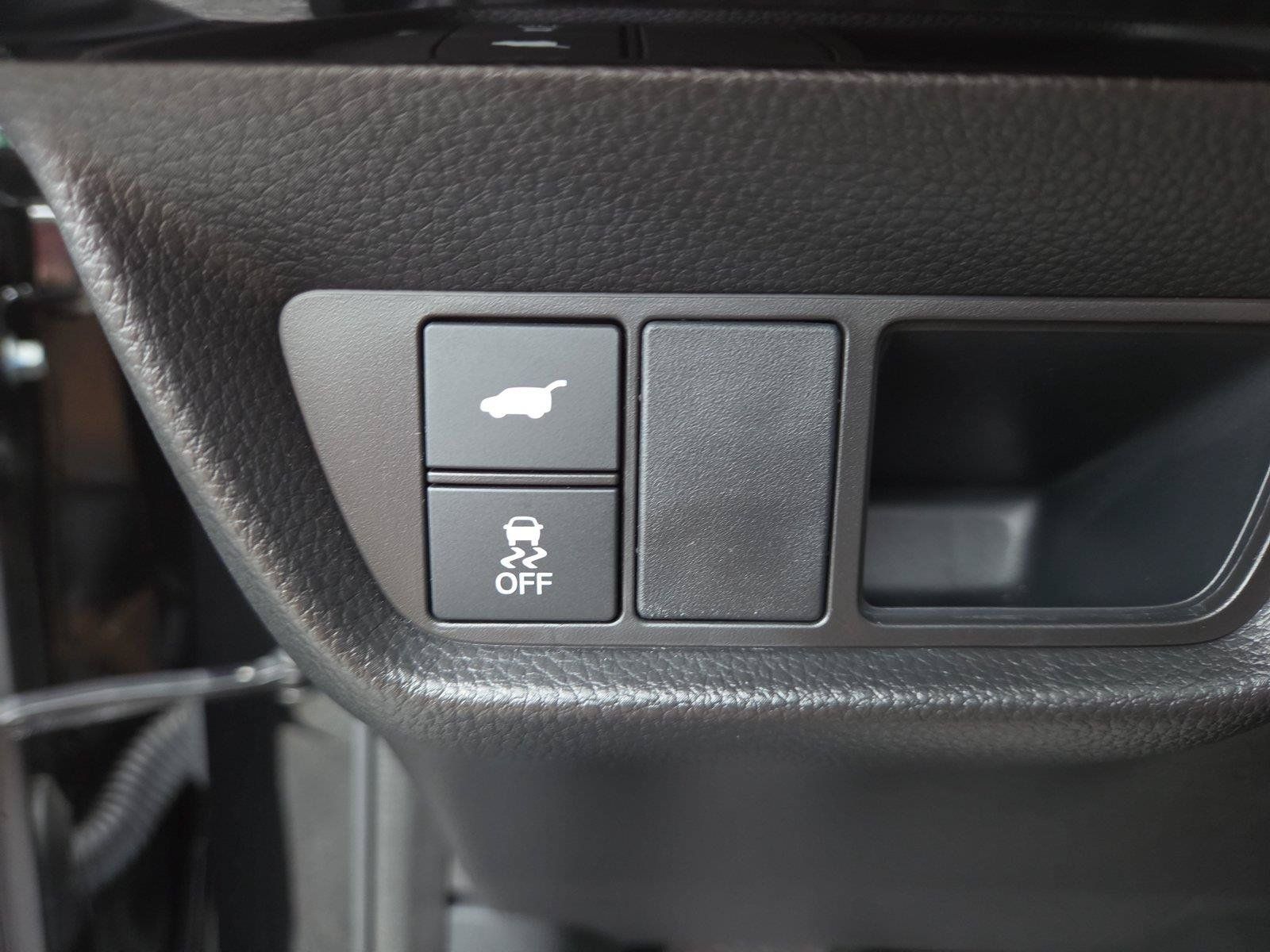 Certified 2026 Acura ADX AWD image 17