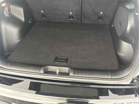 Used 2019 Jeep Cherokee High Altitude AWD/4WD image 15