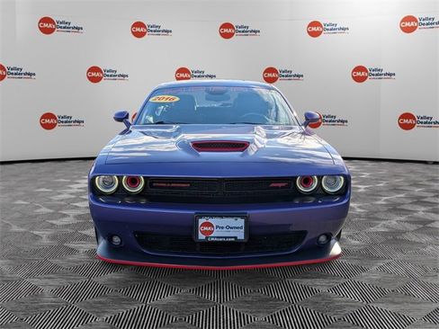 Used 2016 Dodge Challenger SRT image 2
