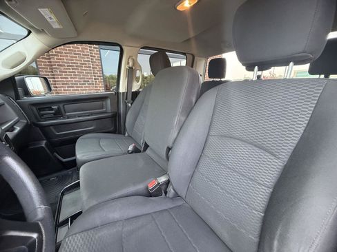 Used 2019 RAM 1500 Express w/ Express Value Package AWD/4WD image 20