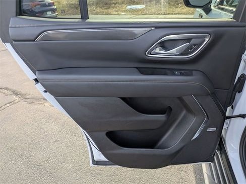 Used 2024 GMC Yukon AT4 image 29