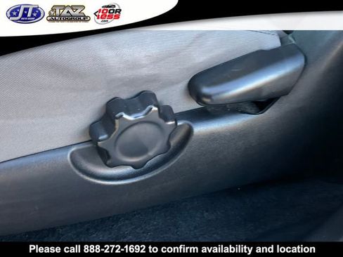 Used 2019 Toyota Tacoma SR5 image 11