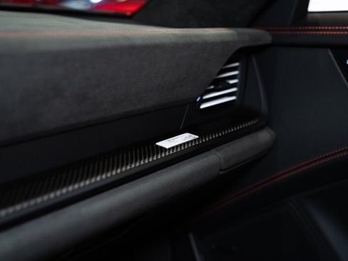 Used 2025 Porsche 911 GT3 RS RWD image 8