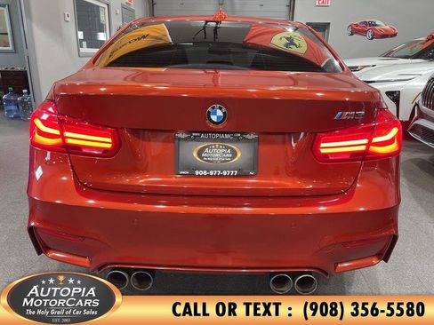 Used 2018 BMW M3 RWD image 35