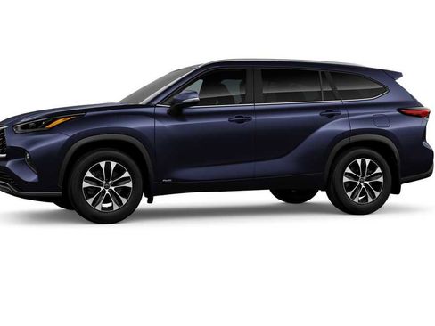 New 2026 Toyota Highlander XLE AWD/4WD image 3